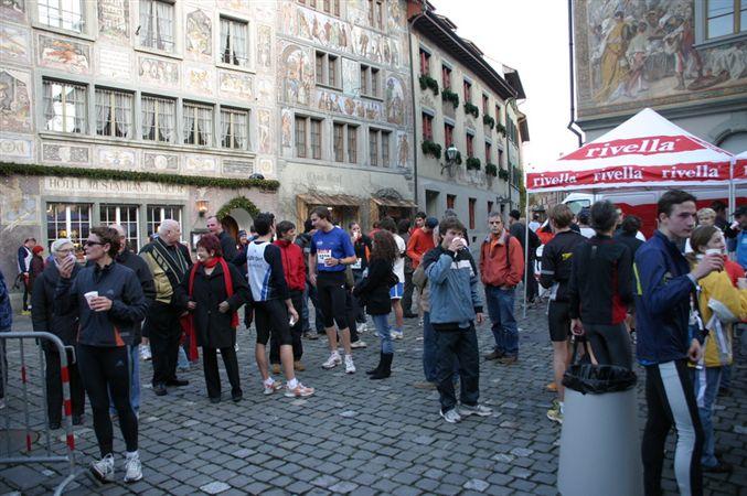 Vor dem Start. Aus der Stadmitte Stein am Rhein
