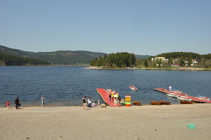 So k�nnte man den Schluchsee bei diesem Wetter auch geniessen