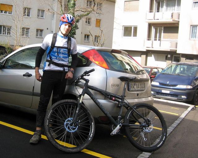 Dank der netten Opel-Werkstatt ist mein Fahrrad wieder sauber... Bei mir dauerts noch ne Weile... 