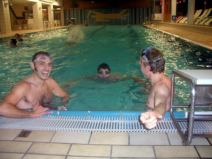 OLYMPUS DIGITAL CAMERA         